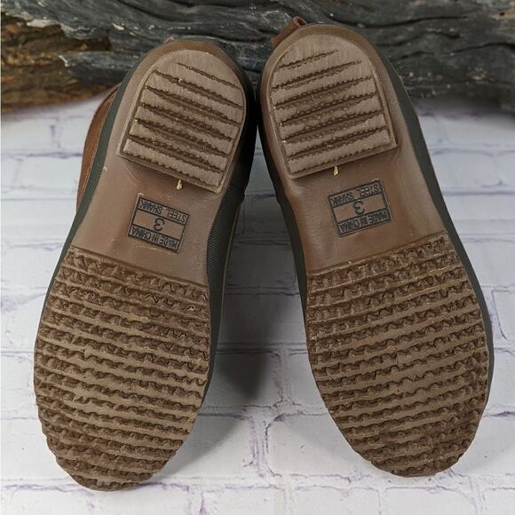 Itasca Boys' Water Resistant Thinsulate Slip-On Winter Duck Boots - Picture 6 of 10